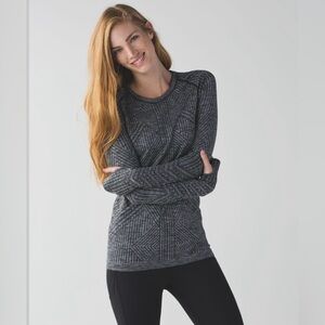 Lululemon Rest Less Pullover ~ Heathered Gray ~ Seamless~Thumbholes ~ Size 10